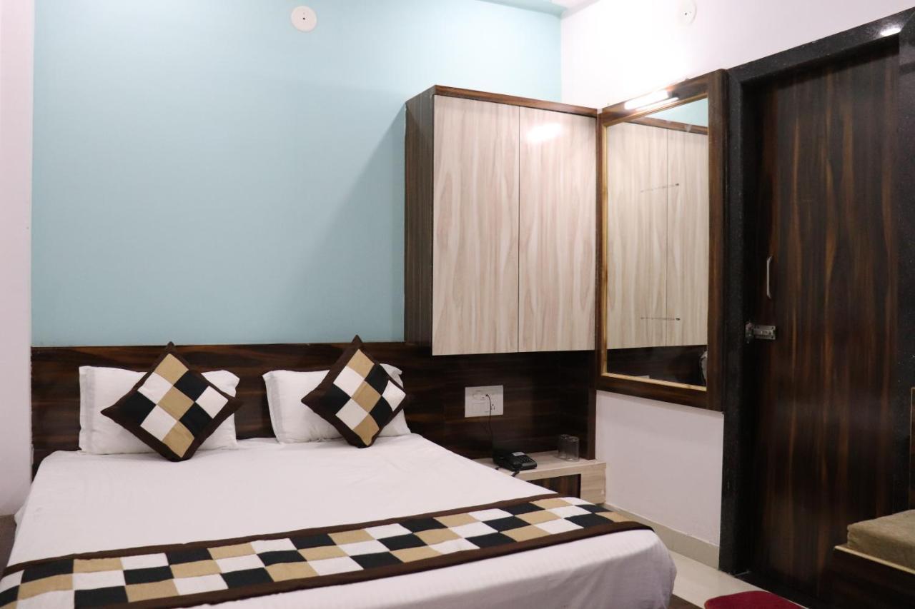 Hotel Sun Shine Abu Road Exterior photo