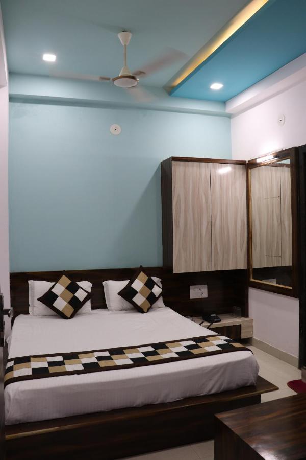 Hotel Sun Shine Abu Road Exterior photo